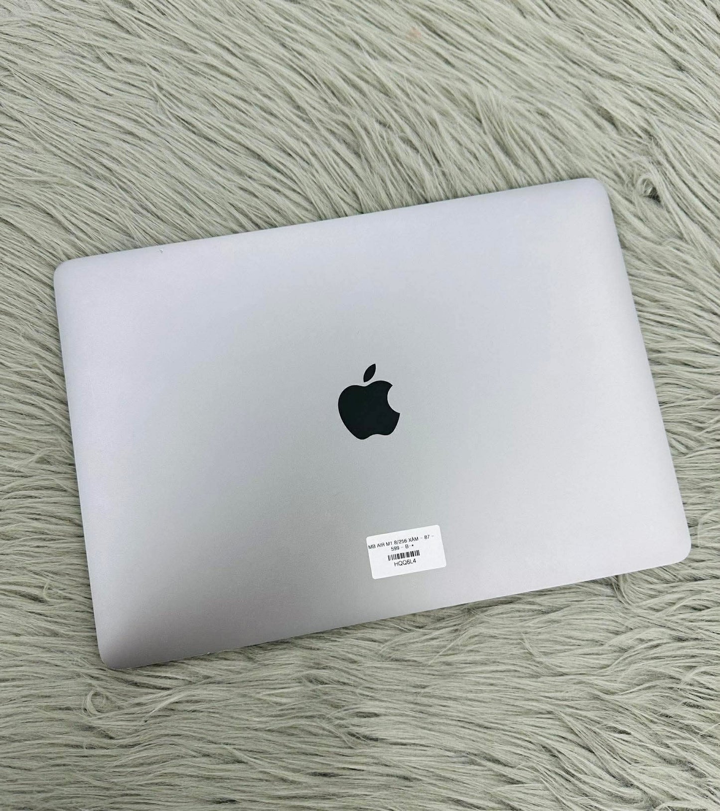 MacBook Air M1 bản 8GB / 256GB Màu xám - Pin 87% - HQQ6L4 B*
