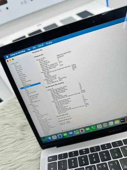 MacBook Air M1 bản 8GB / 512GB Màu xám - Pin 96% - 1FQ6L5 - A- *