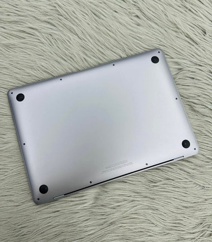 MacBook Air M1 bản 8GB / 512GB Màu xám - Pin 96% - 1FQ6L5 - A- *