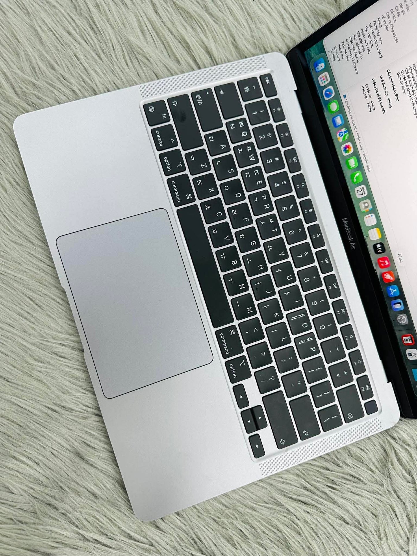 MacBook Air M1 bản 8GB / 512GB Màu xám - Pin 96% - 1FQ6L5 - A- *