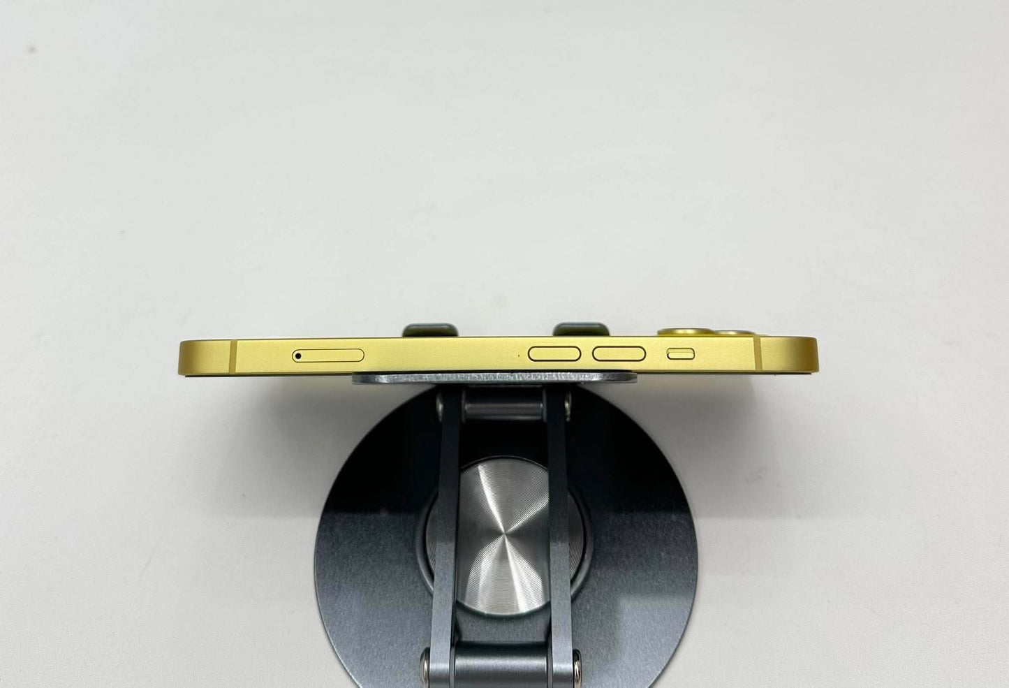IPhone 14 128GB màu Vàng - Pin 84% - 69693 A-