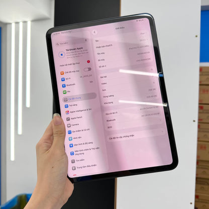 IPAD PRO M5 256 DEN - Pin 100% sạc 21 lần - W6G9K A- Busan