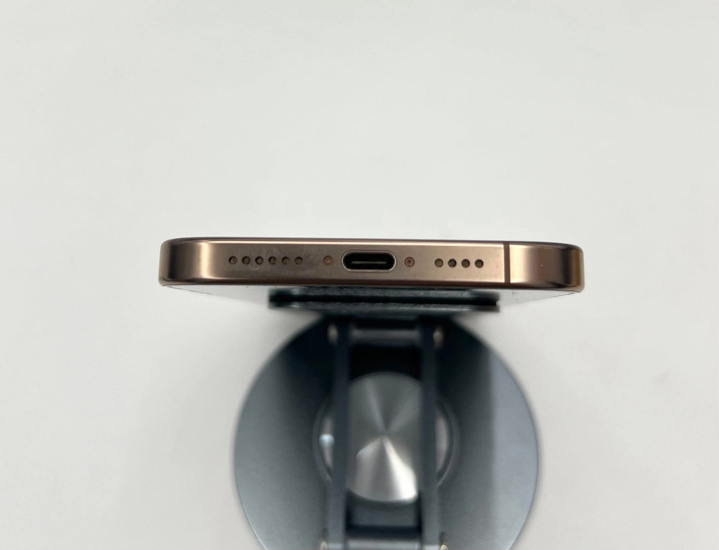 IPhone 16 ProMax 256gb Màu vàng - Pin 99% - 81905 A-*teku