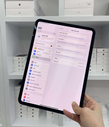 IPad Pro M4 bản 256GB Màu xám - Pin 100% đã sạc 44 lần - 97M99