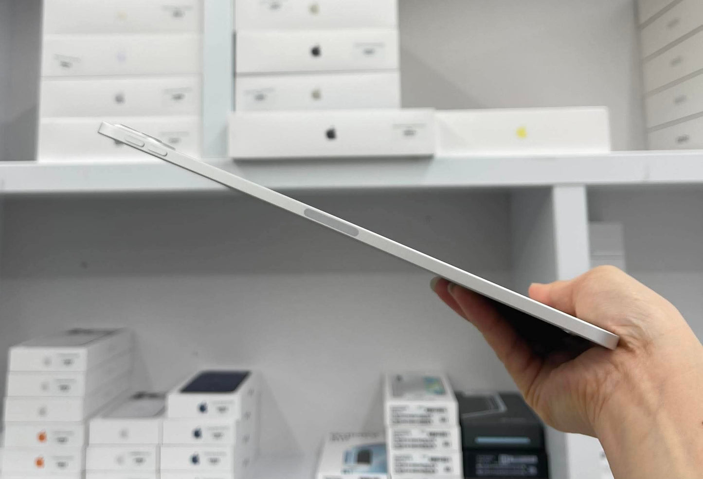 IPad Pro 2020 bản 256gb Màu bạc - Pin 89% - ZNRCC *