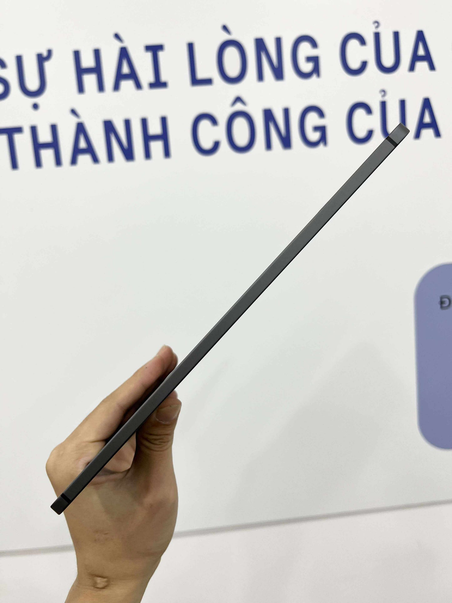 IPad Air 4 bản 64GB Màu xám - Pin 98% - NHQ190 - TEKU