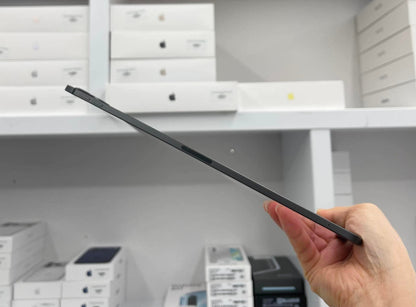 IPad Pro M4 bản 256GB Màu xám - Pin 90% - QFYLJ A-