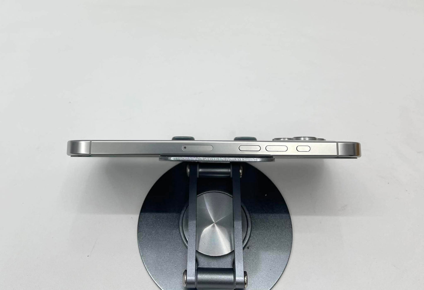 IPhone 16 Pro 256gb Màu trắng - Pin 100% sạc 6 lần - 45021