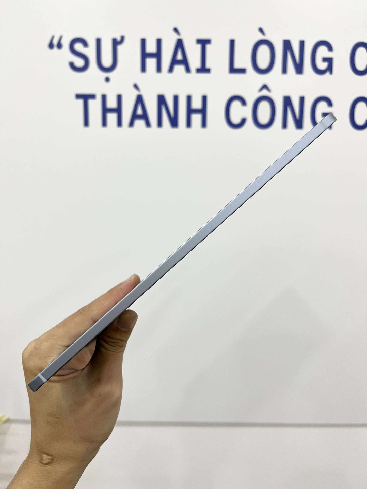 IPad Air 4 bản 64GB Màu Xanh dương - Pin 100% - L9Q193 - TEKU