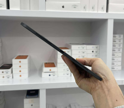 IPad pro M4 bàn 256GB Màu Xám - Pin 94%- 63CFV